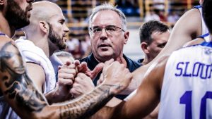 Θανάσης Σκουρτόπουλος: Ο προπονητής – στρατιώτης της Εθνικής και το… “δράμα” του Πεκίνου