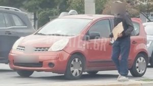 Συμμορία εξανάγκαζε στην επαιτεία Ρουμάνους στο κέντρο της Αθήνας – 3 συλλήψεις (βίντεο ντοκουμέντο)