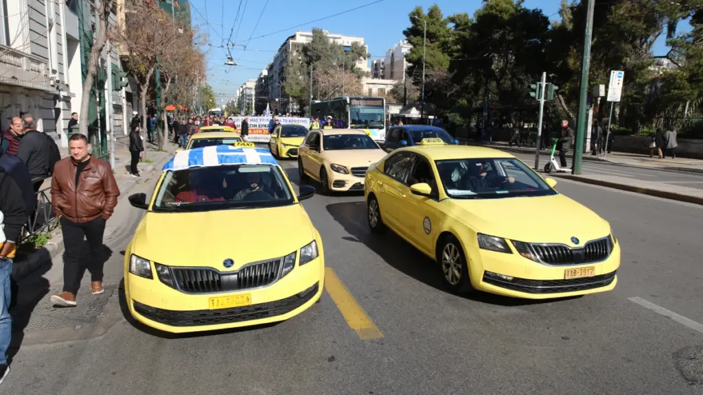 Χωρίς ταξί σήμερα και αύριο η Αττική – Νέα 48ωρη απεργία των οδηγών