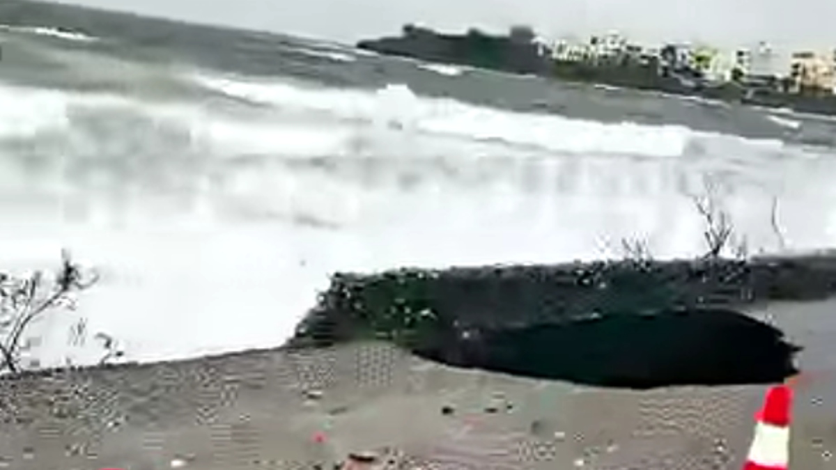 Σε κατάσταση έκτακτης ανάγκης η Τήνος – Μεγάλες ζημιές από την κακοκαιρία (Βίντεο)