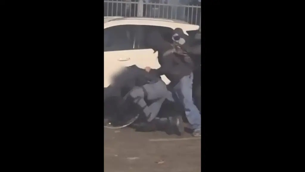 Τορίνο: Συνελήφθη 22χρονος για επίθεση με σφυρί σε αστυνομικό