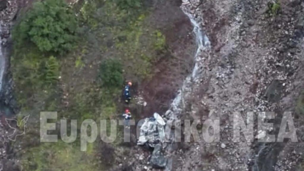 Ευρυτανία: Τροχαίο με νεκρό έναν 59χρονο – Το αυτοκίνητο του έπεσε σε γκρεμό 300 μέτρων (βίντεο + εικόνα)