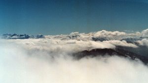 Συνεχίζονται οι έρευνες για τον εντοπισμό του 74χρονου στο Βελούχι – Αισθάνθηκε αδιαθεσία και σταμάτησε την ανάβαση