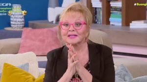 Βίκυ Παγιατάκη: Κατέληξε στο νοσοκομείο μετά από αλλεργία σε ταραμοσαλάτα (Βίντεο)