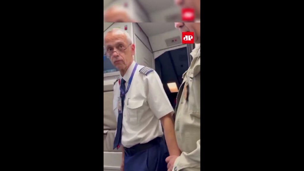 Σοκ στη Βραζιλία: Συνελήφθη 60χρονος πιλότος για σεξουαλική κακοποίηση ανηλίκων (Βίντεο)