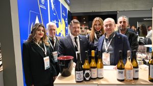 Χαρδαλιάς: Ο Αττικός αμπελώνας αποτελεί στρατηγικό πυλώνα εξωστρέφειας, πολιτισμού και βιώσιμης ανάπτυξης για τη χώρα μας (Εικόνες)