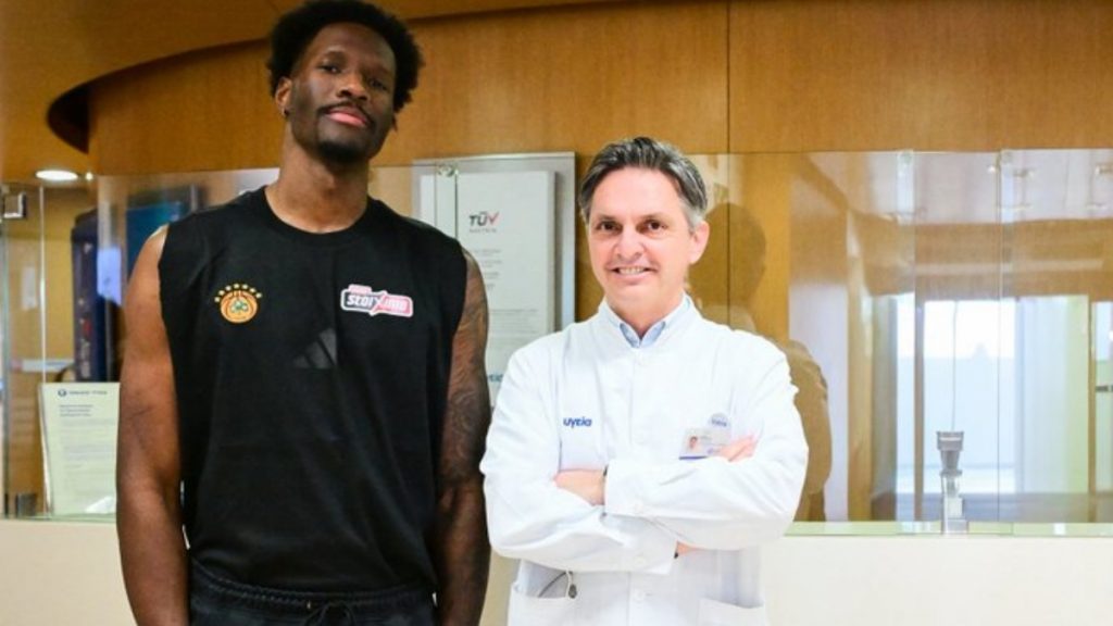 Χέιζ Ντέιβις: Πέρασε από ιατρικές εξετάσεις και ετοιμάζεται για το Final 8