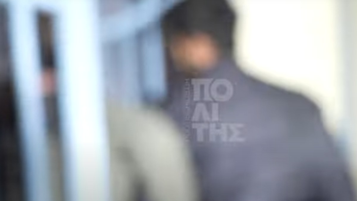 Χίος: Προφυλακιστέος ο φερόμενος διακινητής των μεταναστών στο πολύνεκρο ναυάγιο – Τι υποστήριξε στην απολογία του