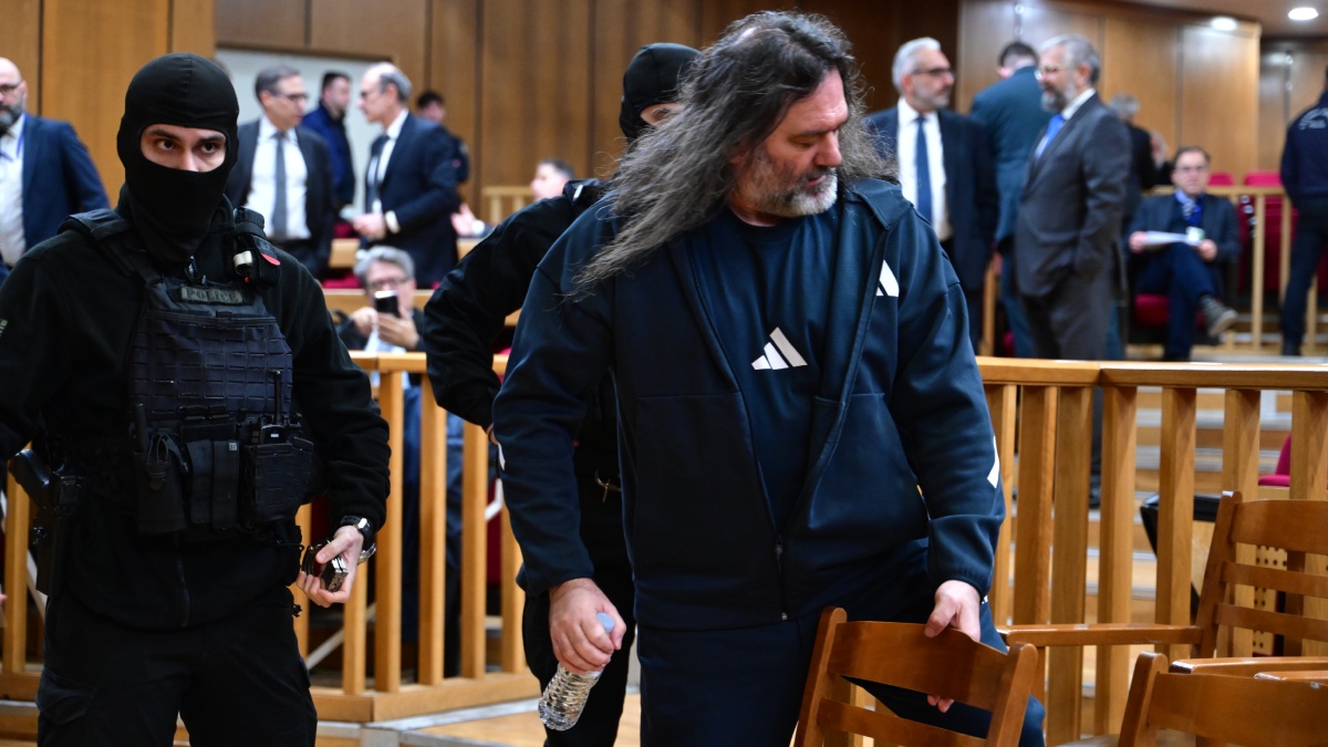 Στις 4 Μαρτίου η ανακοίνωση της απόφασης για την Χρυσή Αυγή – Ο λόγος της σημερινής αναβολής