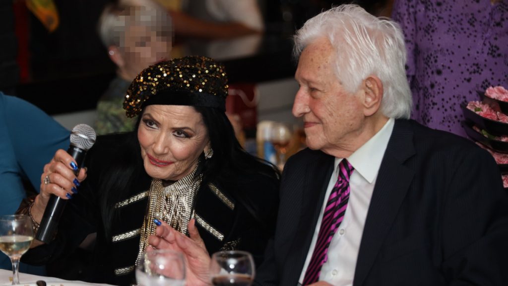 Ζωζώ Σαπουντζάκη: Πώς είναι η υγεία της μετά τον θάνατο του συντρόφου της, Πύρρου – Τι λέει η ίδια