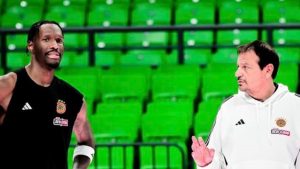 Παναθηναϊκός: Μέσα ο Χέις Ντέιβις για την Stoiximan GBL – Εκτός ο Γιούρτσεβεν