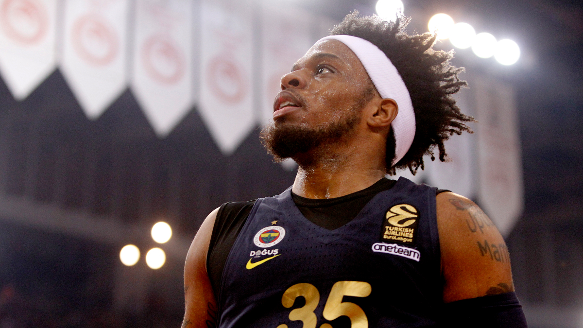 Ντίξον για Αταμάν: «Κλαίει πολύ, πρέπει να γίνει καλύτερος προπονητής»