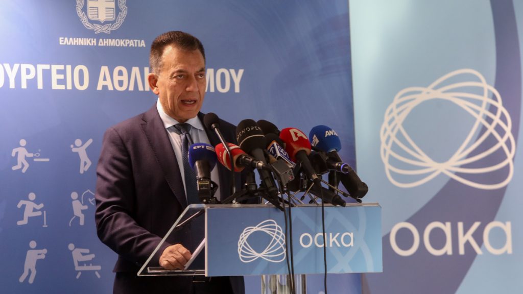 Βρούτσης για το «μοίρασμα» του ΟΑΚΑ σε Ολυμπιακό και Παναθηναϊκό: «Η Πολιτεία εγγυάται διαφάνεια και ισονομία »