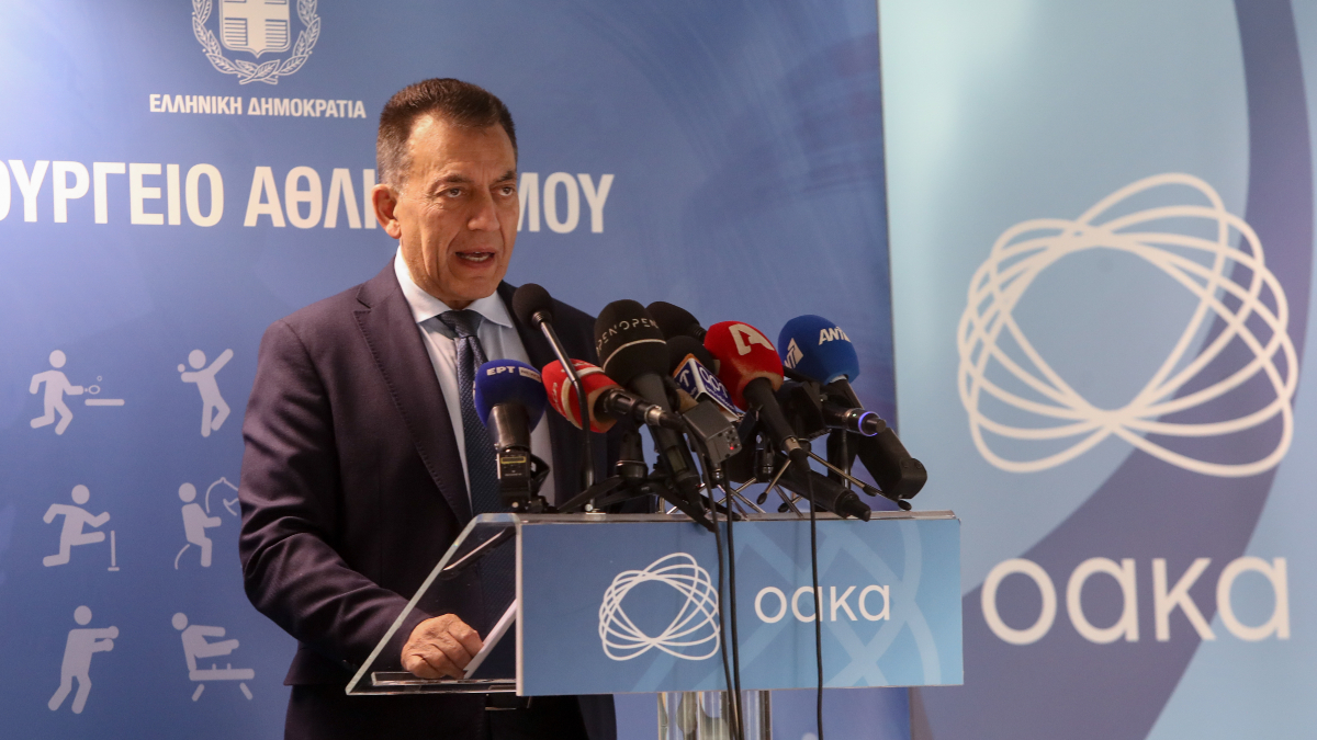 Βρούτσης για το «μοίρασμα» του ΟΑΚΑ σε Ολυμπιακό και Παναθηναϊκό: «Η Πολιτεία εγγυάται διαφάνεια και ισονομία »