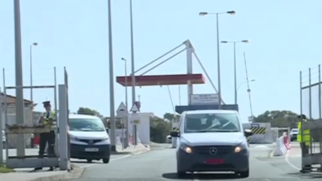 Κύπρος: Ξανά σειρήνες στο Ακρωτήρι – Εκκενώθηκαν οι βάσεις, απογειώθηκαν μαχητικά (βίντεο)