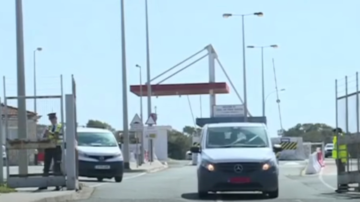 Κύπρος: Κατ’ οίκον περιορισμός για 3 κοινότητες στην Πάφο – Στο “κοκκινο” οι βρετανικές βάσεις μετά τα drones