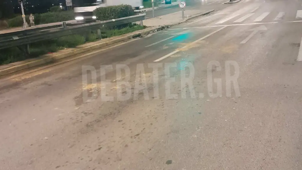Φονική καραμπόλα 5 οχημάτων στη λεωφόρο Ποσειδώνος – 1 νεκρός και 2 τραυματίες