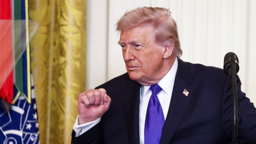 Τραμπ: “Έχουμε καλό απόθεμα πυρομαχικών, οι πόλεμοι μπορούν να διεξάγονται για πάντα”