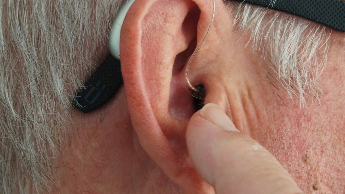 Παγκόσμια ημέρα ακοής: Με προβλήματα 1,2 εκατ. άτομα στην Ελλάδα – Τι δείχνουν τα στοιχεία για τα παιδιά