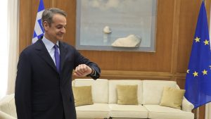 Ο Μητσοτάκης, ο Ανδρουλάκης και η “ώρα ΠΑΣΟΚ”