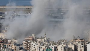 Ο πόλεμος στη Μέση Ανατολή και το παγκόσμιο σοκ σε ναυτιλία, ενέργεια και οικονομία – Οι επιπτώσεις για την Ελλάδα