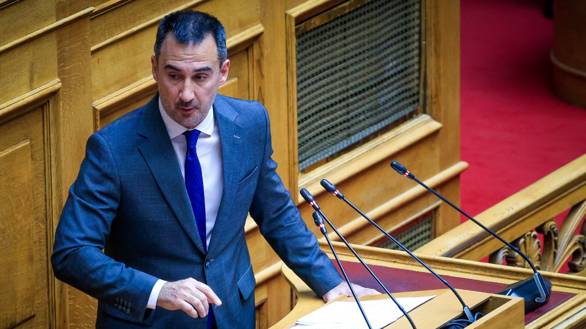 Χαρίτσης: “Να δεσμευτεί ο Μητσοτάκης ότι η Σούδα δεν θα χρησιμοποιηθεί για στρατιωτικές επιχειρήσεις”