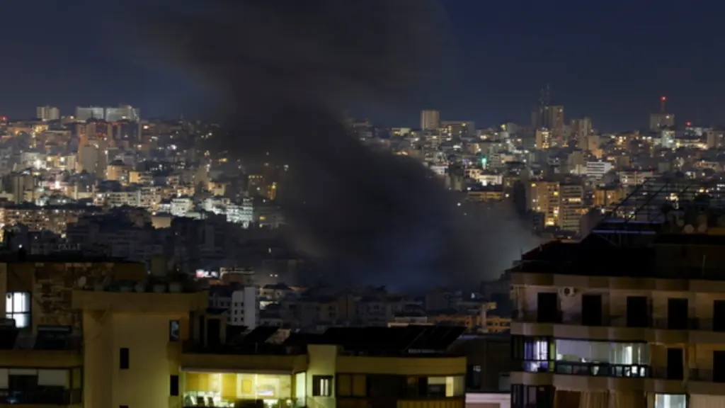 Οι IDF σφυροκοπούν τη Βηρυτό, “χτυπήσαμε 10 κτίρια της Χεζμπολάχ” – Ολονύχτια πλήγματα στην Τεχεράνη