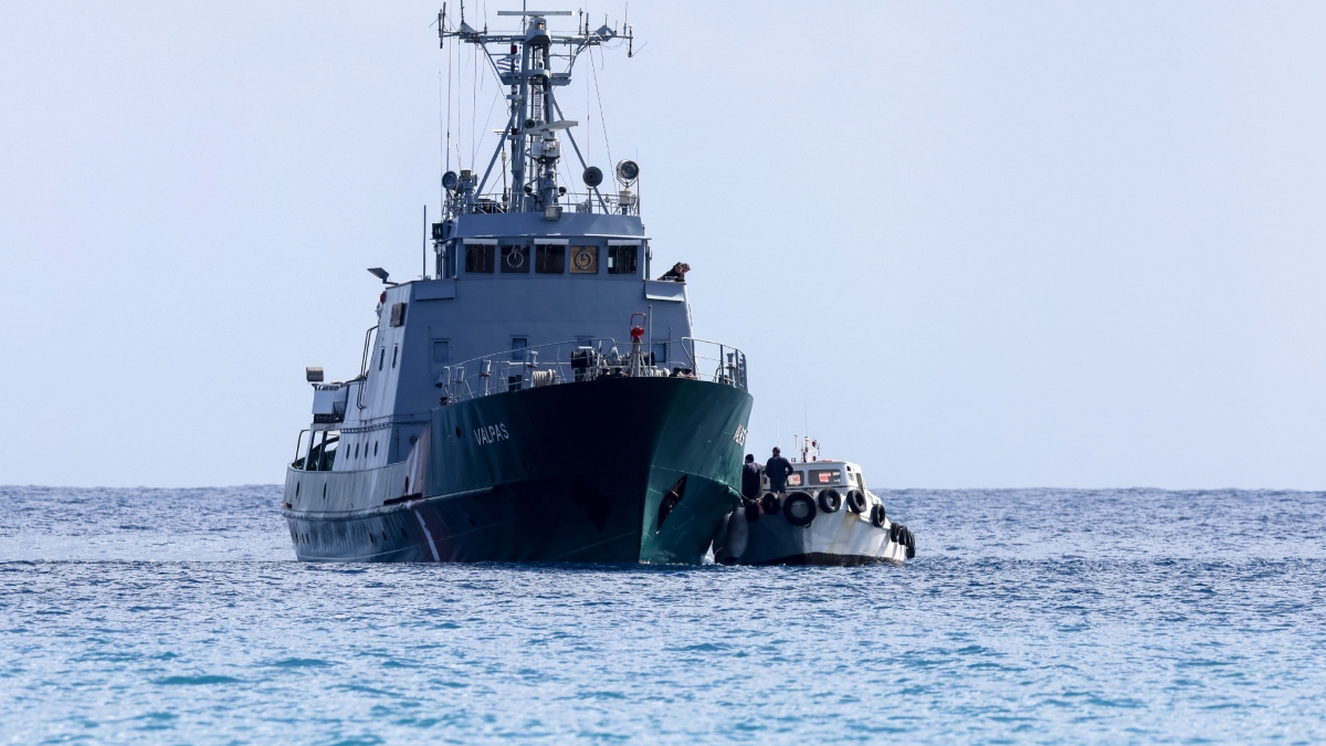 Πάνω από 400 μετανάστες σήμερα στην Κρήτη – Σε επιφυλακή η Αθήνα για νέο “κύμα” από τη Μέση Ανατολή