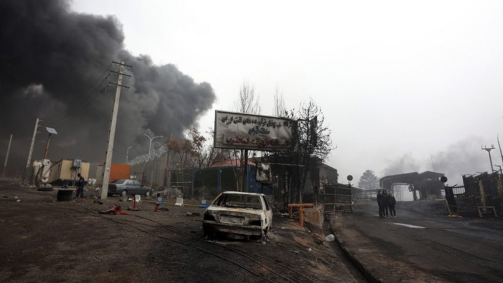 Μέση Ανατολή: Το Ισραήλ σφυροκοπά Ιράν και Βηρυτό – Ιρανικό χτύπημα σε εγκαταστάσεις των ΗΠΑ στο Ιράκ