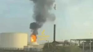 Ισραηλινό σφυροκόπημα σε Ιράν και Βηρυτό – Ιρανικά χτυπήματα σε διυλιστήριο στο Μπαχρέιν και εγκαταστάσεις των ΗΠΑ στο Ιράκ