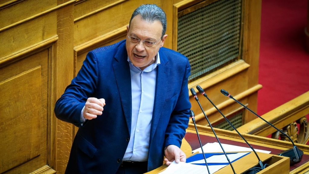 Φάμελλος για ΟΠΕΚΕΠΕ: “Είστε κυβέρνηση της διαφθοράς, ο καλύτερος πελάτης της Ευρωπαϊκής Εισαγγελίας”‘