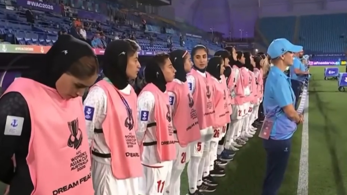 Επτά οι Ιρανές ποδοσφαιρίστριες που πήραν άσυλο στην Αυστραλία – Η μία άλλαξε γνώμη  και επέστρεψε στην Τεχεράνη (βίντεο)