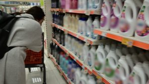 Καταγγελία στο DEBATER: «Δεχόμαστε επιστολές από προμηθευτές μας για αύξηση τιμών και θέματα διαθεσιμότητας λόγω πολέμου» (εικόνες)