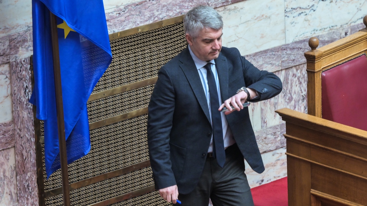 Τα πάνω-κάτω στο ΠΑΣΟΚ: Η επίμαχη συνέντευξη του Κωνσταντινόπουλου που έφερε τη διαγραφή του (βίντεο)