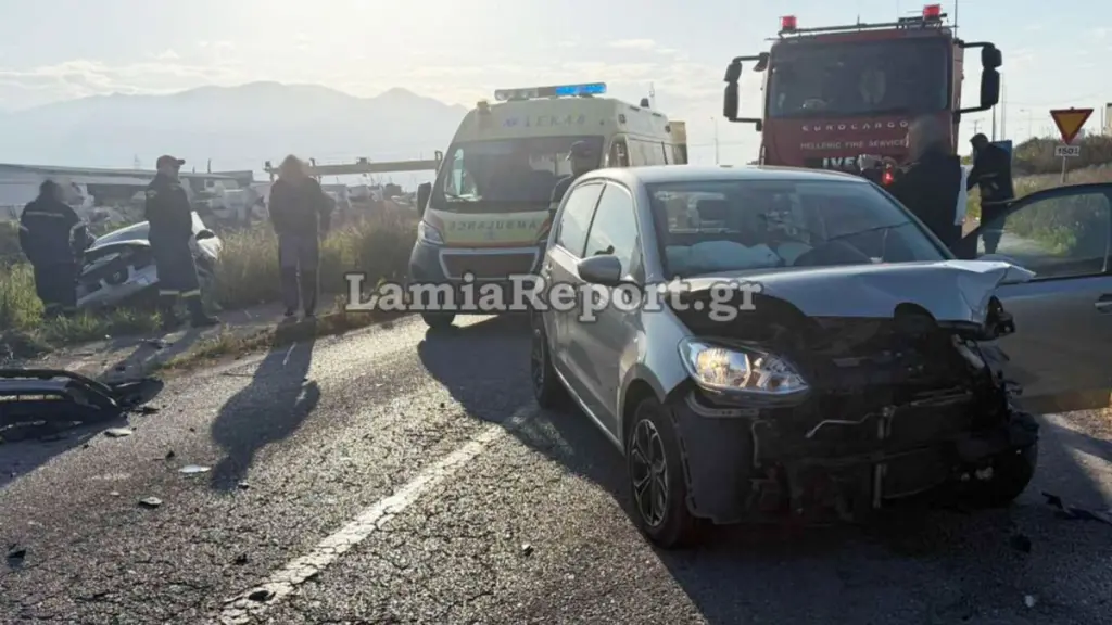 Λαμία: Θλίψη για την 27χρονη μητέρα τριών παιδιών που σκοτώθηκε σε τροχαίο (Εικόνες)