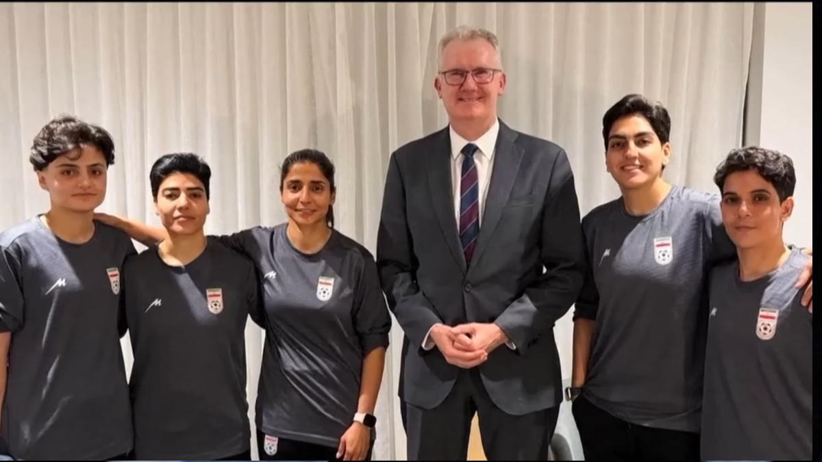 Και πέμπτη Ιρανή ποδοσφαιρίστρια αρνήθηκε το άσυλο της Αυστραλίας – Επιστρέφει στην πατρίδα της