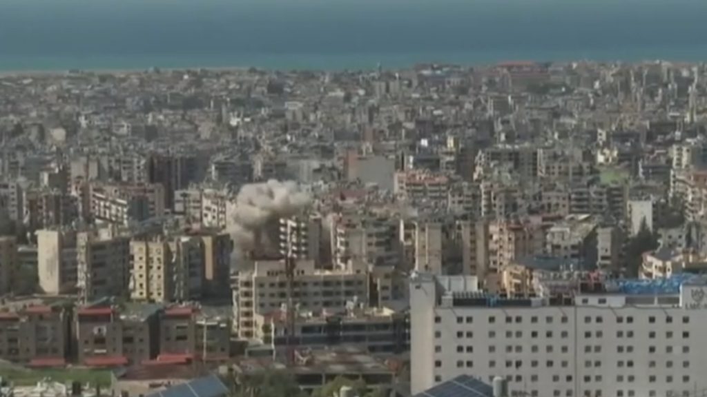 Πυραυλικές επιθέσεις του Ιράν στο Ισραήλ με 2 νεκρούς – 6 νεκροί στον Λίβανο από ισραηλινούς βομβαρδισμούς