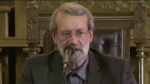 Το Ιράν κηδεύει τον Λαριτζανί και ορκίζεται εκδίκηση για τη δολοφονία του – Εξαπέλυσε τα πρώτα σφοδρά αντίποινα