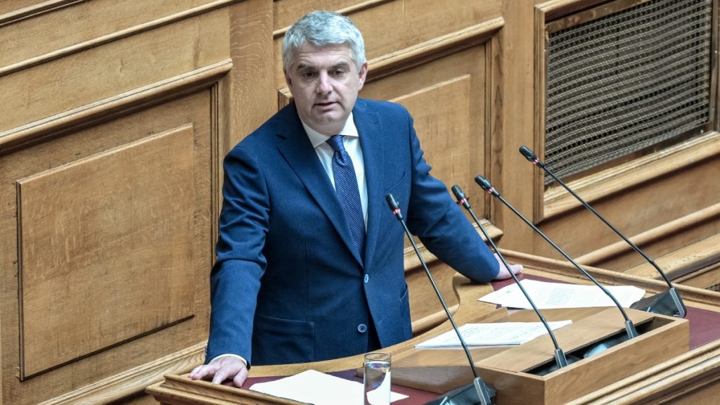 Οδυσσέας Κωνσταντινόπουλος: “Αύριο θα μιλήσω στη Βουλή και θα παραδώσω την έδρα μου – Κλείνει ένας κύκλος ζωής”