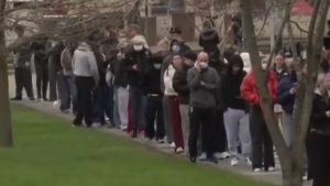 Βρετανία: 20 τα ύποπτα ή επιβεβαιωμένα κρούσματα της επιδημίας μηνιγγίτιδας ύστερα από πάρτι σε μπαρ