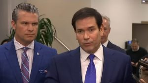 Συναγερμός στην Ουάσινγκτον: Drones εντοπίστηκαν πάνω από τη στρατιωτική βάση όπου μένουν Ρούμπιο και Χέγκσεθ