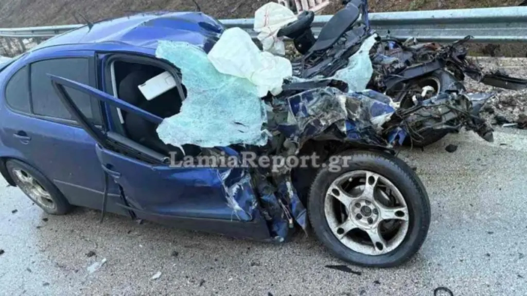 Φθιώτιδα: Πατέρας ενός παιδιού ο 21χρονος που σκοτώθηκε στο σφοδρό τροχαίο – Είχε παντρευτεί πρόσφατα