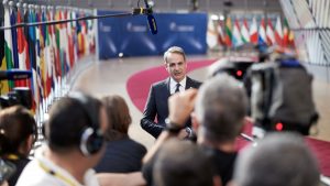 Μητσοτάκης: “Έτοιμοι να αντιμετωπίσουμε τις οικονομικές επιπτώσεις του πολέμου – Άνοιξε παράθυρο για περισσότερη ευελιξία”