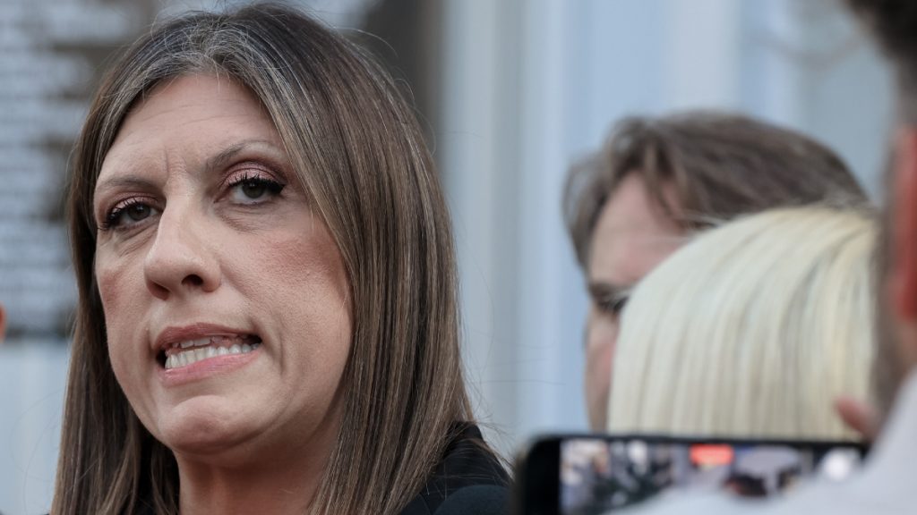 Κωνσταντοπούλου: Ανέβασε μεταμεσονύχτιο βίντεο από το Δικαστικό Μέγαρο Λάρισας με αιχμές κατά δικαστών