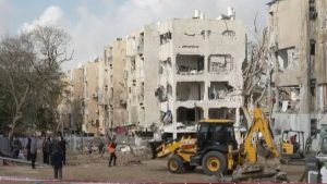 Το Ιράν απειλεί με νάρκες στον Περσικό Κόλπο – Συνεχίζονται οι επιθέσεις μεταξύ Ισραήλ, Ιράν και Λίβανο, 6 νεκροί  στην Ταμπρίζ