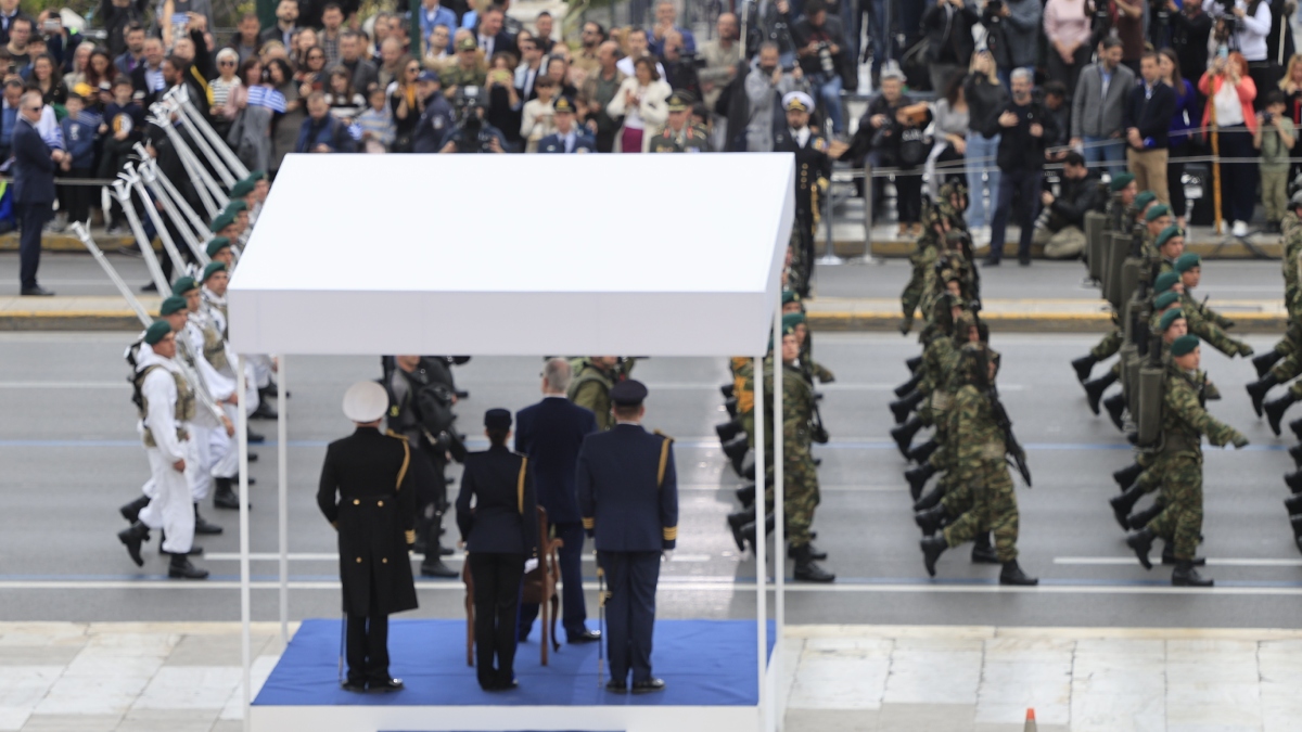 25η Μαρτίου: Τι ώρα θα γίνει η στρατιωτική παρέλαση την Τετάρτη στην Αθήνα