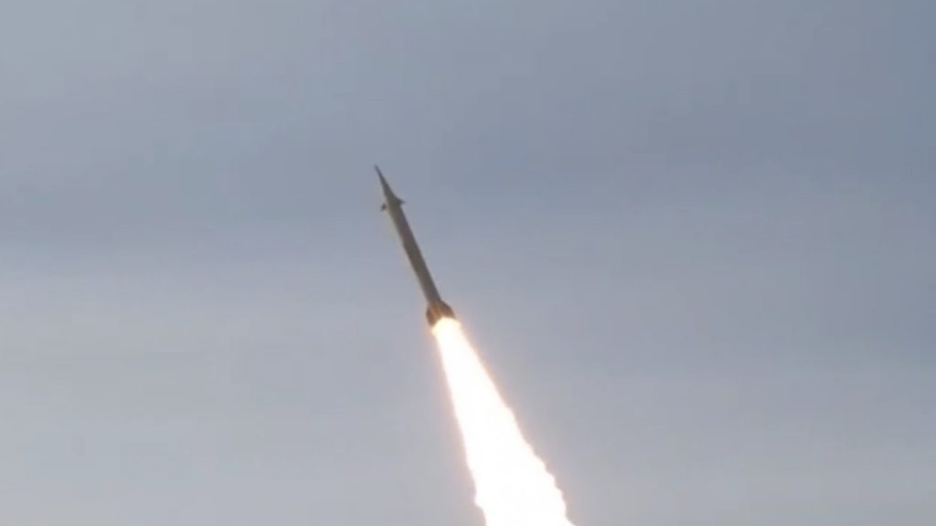 Τραμπ: “Το Ιράν φοβάται να παραδεχτεί ότι θέλει συμφωνία” – Νέο κύμα ισραηλινών βομβαρδισμών