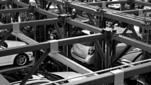 Αυτοκίνητο: Σχεδόν 1 στις 4 εταιρείες στον τομέα των προμηθευτών θα έχει φέτος ζημία