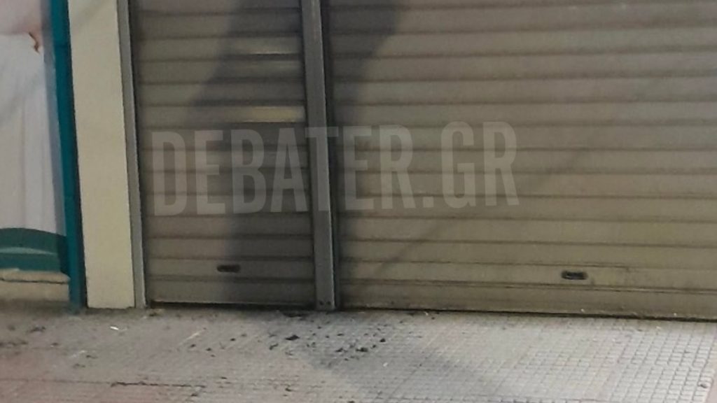 Αντίποινα αντιεξουσιαστών “βλέπει” η ΕΛΑΣ πίσω από το μπαράζ εμπρησμών στο κέντρο της Αθήνας