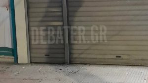 Αντίποινα αντιεξουσιαστών “βλέπει” η ΕΛΑΣ πίσω από το μπαράζ εμπρησμών στο κέντρο της Αθήνας